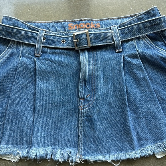 Mother Snacks! The Pleated Nibbler Mini Skirt - Picture 7 of 14